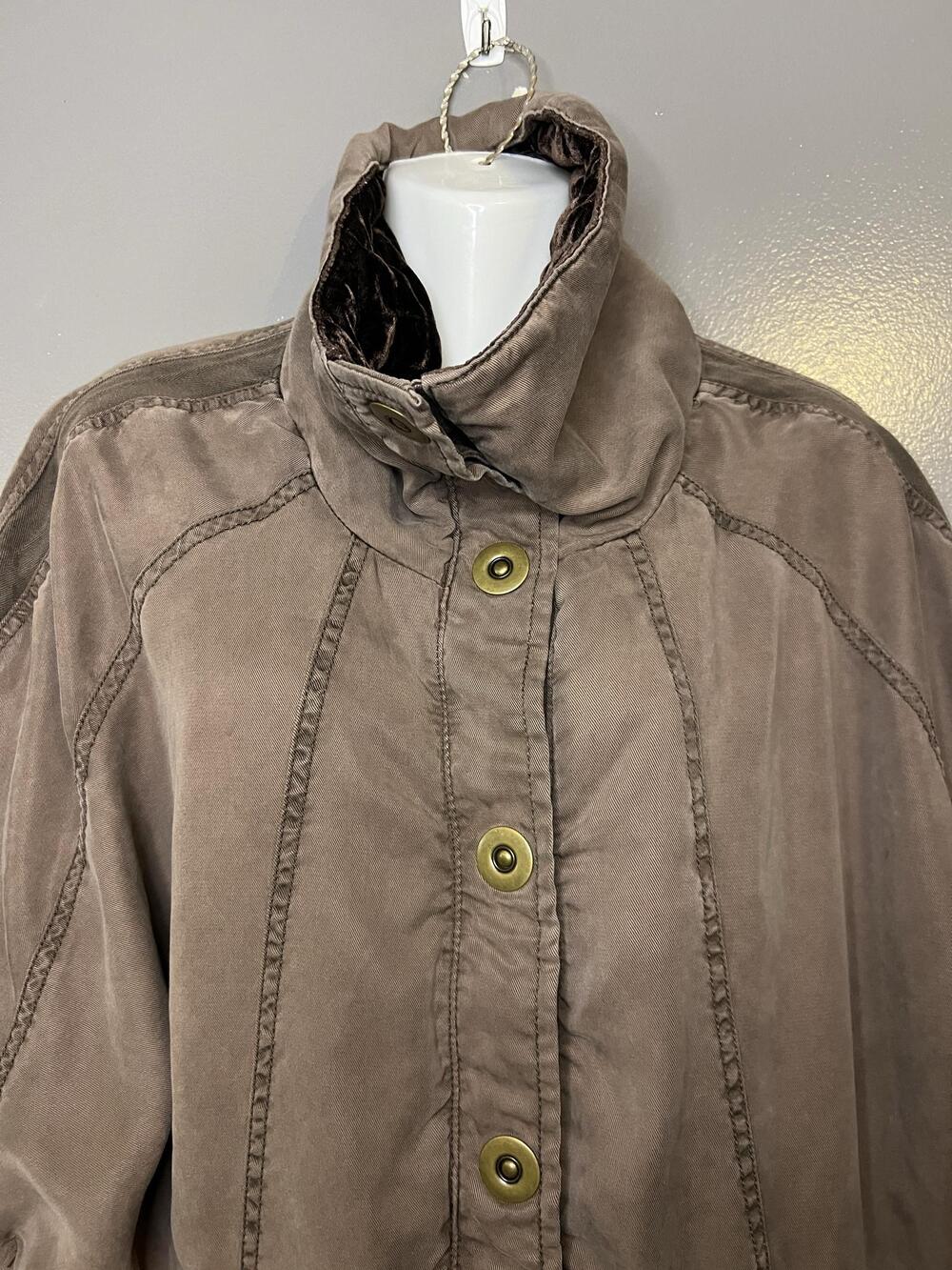 Hei Hei Cape Jacket Womens XS/S Brown Lyocell Twill Collared Button Pockets